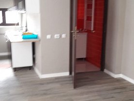 Apartament de închiriat 2 camere, în Clinceni