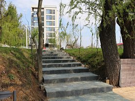 Penthouse de vânzare 3 camere, în Bucuresti, zona Sisesti