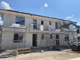 Casa de vânzare 5 camere, în Bucureşti, zona Prelungirea Ghencea