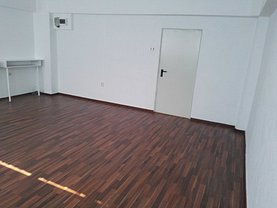 Închiriere birou