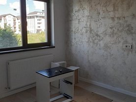 Apartament de vânzare 2 camere, în Bragadiru, zona Central