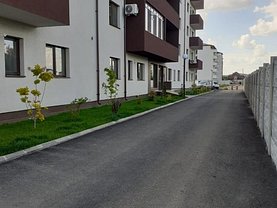 Apartament de vânzare 2 camere, în Bragadiru, zona Central