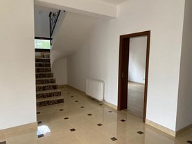 Casa de închiriat 5 camere, în Bucureşti, zona Prelungirea Ghencea