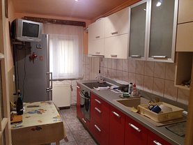Apartament de închiriat 2 camere, în Sibiu, zona Vasile Aaron