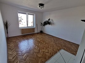Apartament de închiriat 3 camere, în Sibiu, zona Ştrand