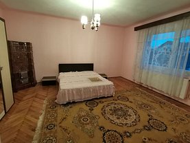 Casa de închiriat 3 camere, în Sibiu, zona Trei Stejari