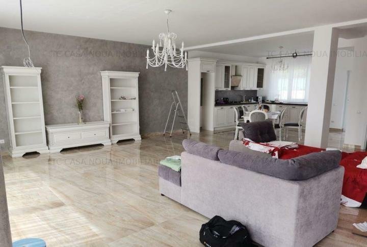 Casa individuala mobilata si utilata,Lux!!!