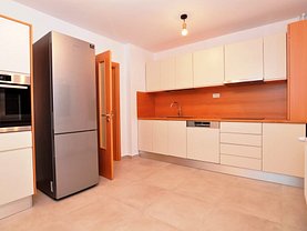 Apartament de vânzare 4 camere, în Bucuresti, zona Unirii