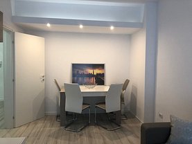 Apartament de închiriat 2 camere, în Bucuresti, zona Splaiul Independentei