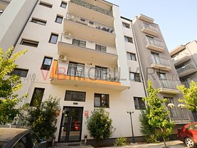 Apartament de vânzare 2 camere, în Bucureşti, zona Titan