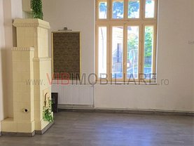 Casa de închiriat 5 camere, în Bucureşti, zona Universitate