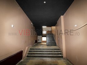 Vânzare spaţiu comercial