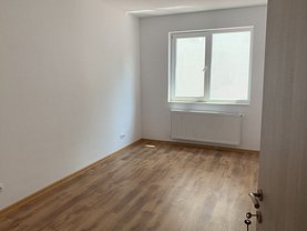 Apartament de vânzare 3 camere, în Bucuresti, zona Mihai Bravu