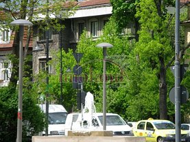 Apartament de închiriat 3 camere, în Bucuresti, zona Aviatorilor