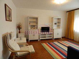 Apartament de vânzare 3 camere, în Bucureşti, zona Aviaţiei