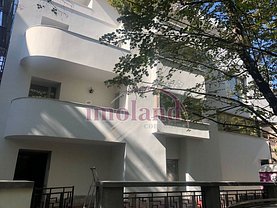 Închiriere spaţiu comercial