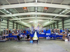 Vânzare spaţiu industrial