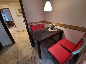 Apartament de închiriat 4 camere, în Cluj-Napoca, zona Mărăşti