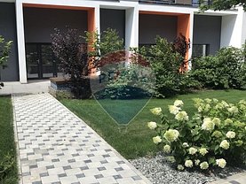Vânzare spaţiu comercial