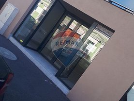 Închiriere spaţiu comercial