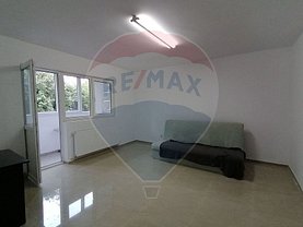 Închiriere spaţiu comercial