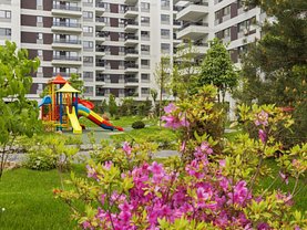 Apartament de vânzare sau de închiriat 3 camere, în Bucuresti, zona Aviatiei