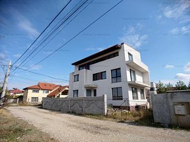Apartament de vânzare 3 camere, în Pantelimon, zona Central