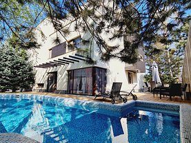 Casa de vânzare 8 camere, în Bucureşti, zona Pipera