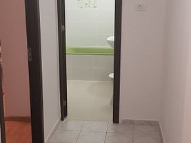 Apartament de vânzare 3 camere, în Brasov, zona Stupini