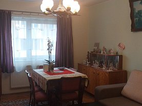 Apartament de vânzare 4 camere, în Brasov, zona Astra