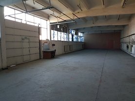 Închiriere spaţiu industrial