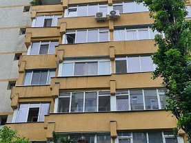 Apartament de vânzare 3 camere, în Bucureşti, zona Doamna Ghica