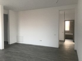Casa de închiriat 4 camere, în Dumbravita