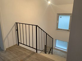 Casa de vânzare 4 camere, în Ghiroda