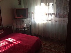 Apartament de vânzare 2 camere, în Bucuresti, zona Berceni