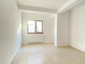 Apartament de vânzare 2 camere, în Bucureşti, zona 1 Mai