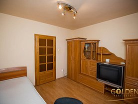 Apartament de vânzare 4 camere în Arad, Intim