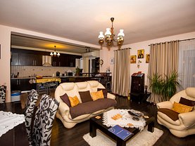 Apartament de vânzare 3 camere în Arad, Central