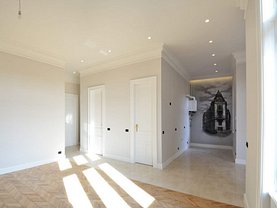 Apartament de vânzare 3 camere în Arad, Ultracentral
