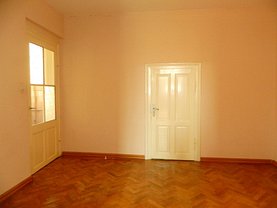 Apartament de vânzare 3 camere în Arad, Ultracentral