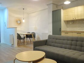 Apartament de închiriat 3 camere, în Arad, zona Intim