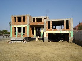 Casa de vânzare 7 camere, în Arad, zona Subcetate