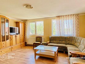 Casa 9 camere în Lipova