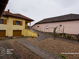 Casa de vânzare 7 camere, în Zimandu Nou