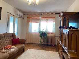 Apartament de vânzare 2 camere, în Arad, zona Aurel Vlaicu