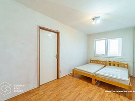 Apartament de vânzare 3 camere în Arad, Aurel Vlaicu