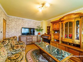 Apartament de vânzare 3 camere în Arad, Aurel Vlaicu
