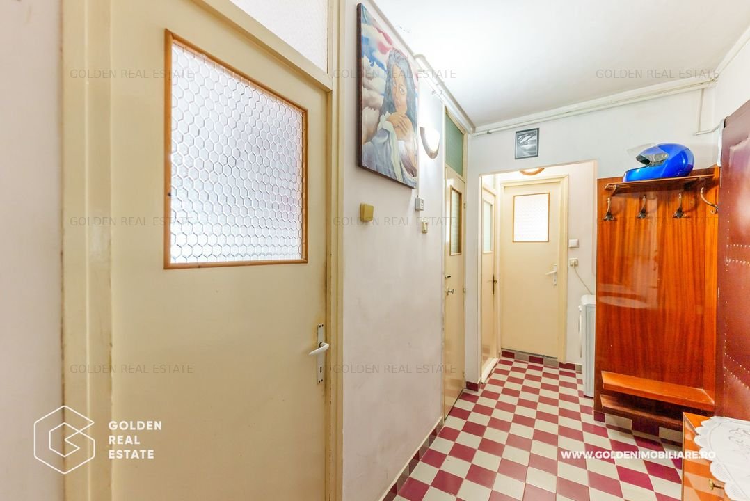 Apartament 2 camere, zona Vlaicu - Lebada, decomandat - imaginea 9
