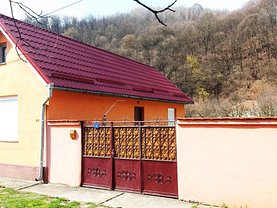 Casa de vânzare 2 camere, în Arad, zona Central