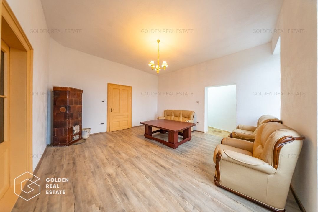 Casa cu 3 camere, Lipova, comision 0%